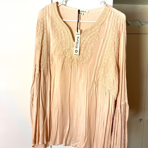 NWT - SOLITAIRE brand embroidered pink tunic - XL - Picture 7 of 8